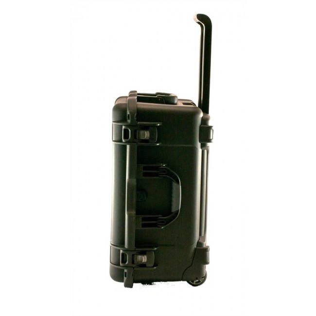 G-SPEED Shuttle XL  8 Drive RAID - 1 Capacity Wheeled Waterproof Turtle case side